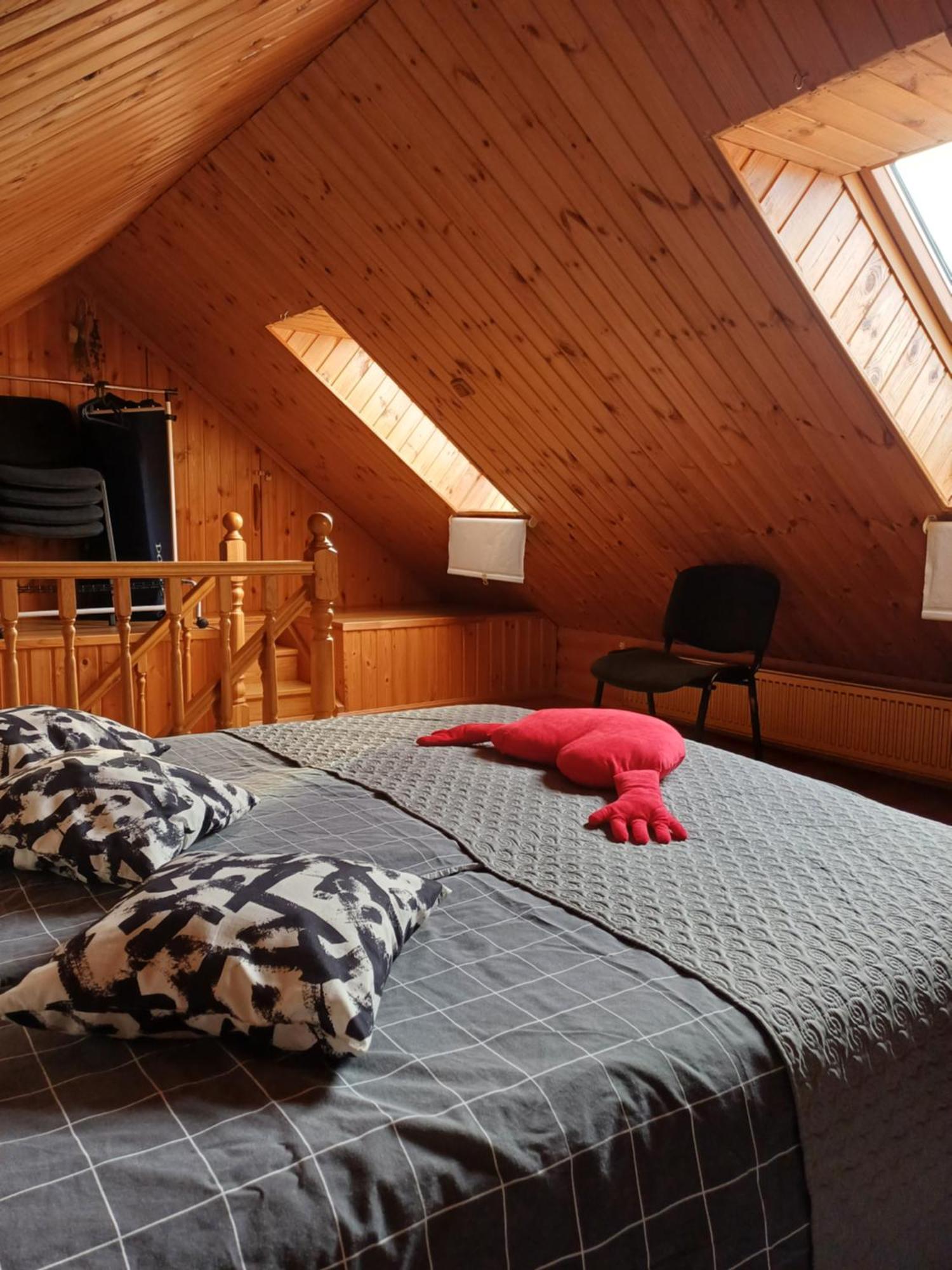 House/brivdienu Maja In Sumarbústaður *